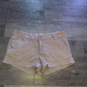 Khaki shorts